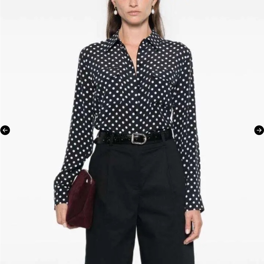 EQUIPMENT
Slim Signature Polka Dot Shirt